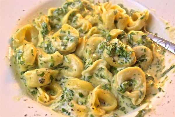 Kremalı Tortellini